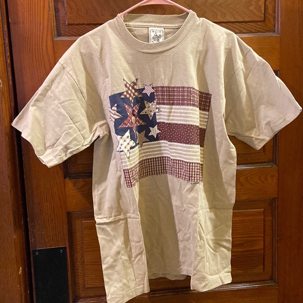 Vintage American flag tee